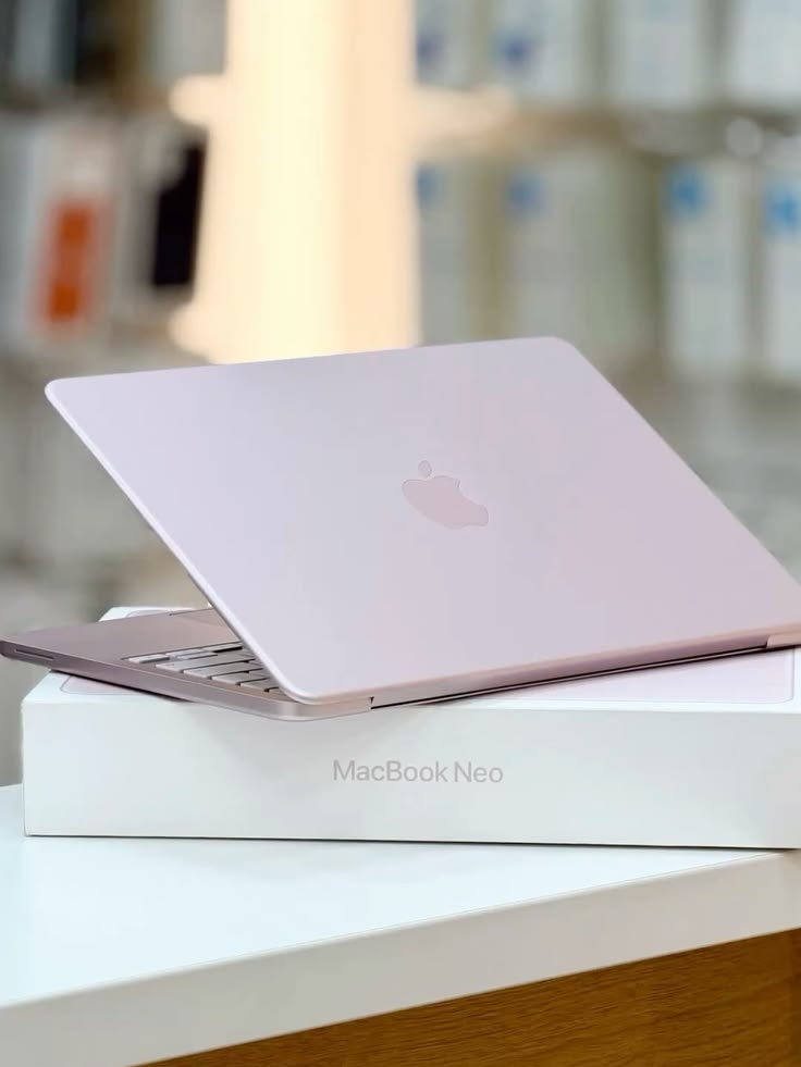 Macbook Neo 256gb blush - photo 1